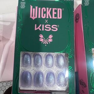 Wicked x imPRESS Press on Nails